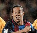 Xavi dirige el baile, Ronaldinho danza y Davids muerde