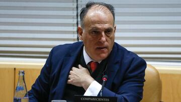 Tebas: "Lo de Balaídos y Riazor es solucionable a corto plazo"