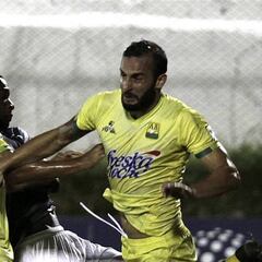 Bucaramanga cae en zona de descenso al perder en casa