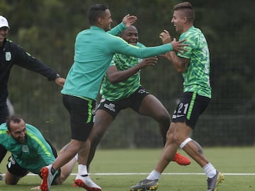 Atlético Nacional enfrenta a Fluminense en el Atanasio Girardot con la esperanza de remontar el 4 a 1 en contra que sufrió en el Maracaná en el juego de ida.