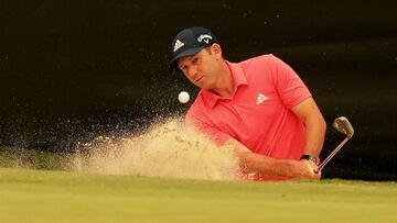 Sergio Garc&iacute;a golpea la bola durante la primera jornada del Abierto de Australia en el Australian Golf Club de Sydney, Australia.