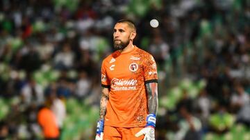 Jonathan Orozco revela que su recuperación se complicó por una infección
