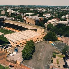 Wolves: Así luce la manta de Raúl Jiménez en el Molineux