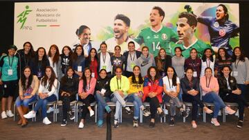 Histórica primera reunión de futbolistas de la Liga MX Femenil