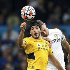 Raúl Jiménez tuvo una discreta actuación ante el Leeds United