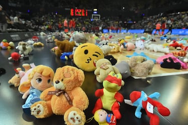 Ración doble de baloncesto por Navidad
