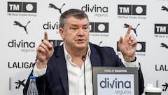 Ron Gourlay ‘rasca’ en Singapur