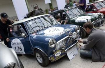 Exhibición de los vehiculos que participaran en la 22ª edición del Tour Auto Carrera