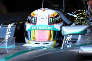 Lewis Hamilton durante la sesión de calificación del Gran Premio de F1 de Mónaco.