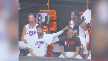 La reacción viral de Kawhi tras una broma de un compañero