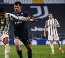 Discreta participación del 'Chucky' Lozano en la derrota del Napoli vs Juventus