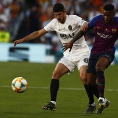 El PSG quiere a Semedo