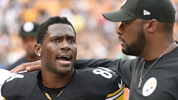 Antonio Brown con Mike Tomlin