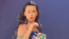 Katy Perry explica qué pasó con su ojo derecho en su último video viral