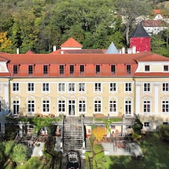 Sale a subasta el castillo donde Mozart compuso su última pieza