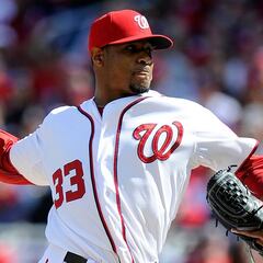 Who has the record for playing for the most teams in the MLB?