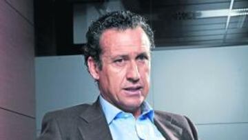 <b>HISTORIA FELIZ. </b>Jorge Valdano fue el artífice del primer triunfo del Tenerife ante el Barcelona.