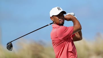 NASSAU, BAHAMAS - NOVEMBER 30: Tiger Woods of the United States plays a tee shot on the 16th hole during the pro-am ahead of the Hero World Challenge at Albany, The Bahamas on November 30, 2016 in Nassau, Bahamas.   Christian Petersen/Getty Images/AFP
 == FOR NEWSPAPERS, INTERNET, TELCOS &amp; TELEVISION USE ONLY ==