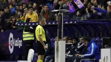 24/02/19 PARTIDO PRIMERA DIVISION
LEVANTE - REAL MADRID
PRIMER GOL BENZEMA PENALTI 0-1
VAR ARBITRO IGLESIAS VILLANUEVA MANO DE BARDHI