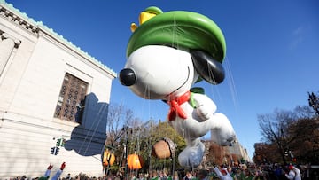 The annual Macy's Thanksgiving Day Parade in New York is one of the most widely watched parades in the US because of its elaborate balloons and floats.