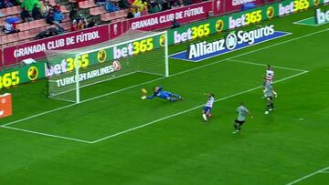 Ochoa, el salvador: ¡Tremenda atajada del meta mexicano!