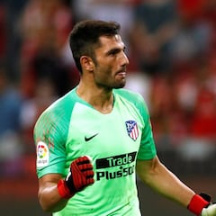 Adán debuta a lo Oblak