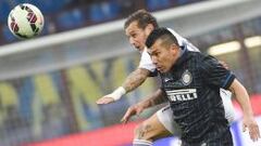 Gary Medel e Inter se alejan de Europa con caída ante Fiorentina