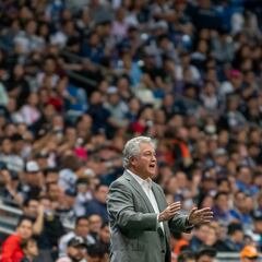 Vucetich vive uno de mejores inicios con Rayados