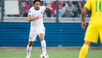 Raúl, con el Cosmos.