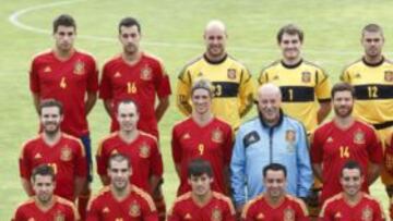 Mariano Rajoy le pide a La Roja "una alegría para España"