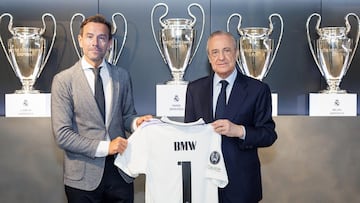 Manuel Terroba, presidente ejecutivo de BMW Group España y Portugal, y Florentino Pérez, presidente del Real Madrid.