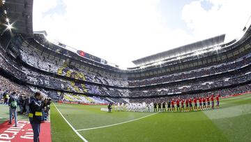Formaciones de los dos equipos en el Real Madrid-Atlético de la pasada temporada.