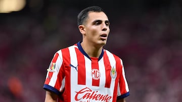 Grande de Bélgica lanza oferta por Hugo Camberos
