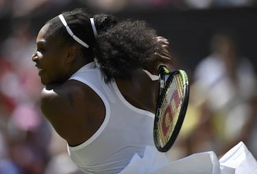 Serena cheers Djokovic’s “extreme history”