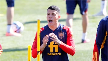 22/03/23 CIUDAD DEL FUTBOL LAS ROZAS
ENTRENAMIENTO  SELECCION ESPAÑOLA ESPAÑA
PEDRO PORRO