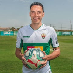 Folch: "Hay ganas de empezar y demostrar lo que el Elche vale"