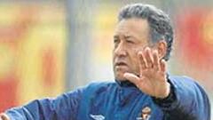 Mendilibar mandará a través de Ángel Félix, su segundo