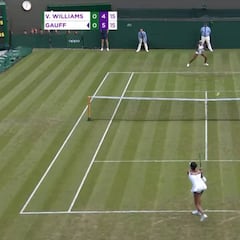 Tiene 15 años, juega contra una histórica y hace esto: el mundo del tenis patas arriba...