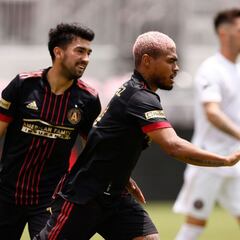 Josef Martínez se siente menos valorado que Chicharito