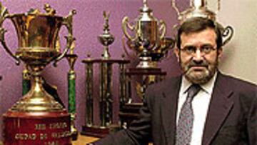 <B>DESCARTADO</b>. Santiago Llorente confirmó que la afición del Valladolid no verá caras nuevas.