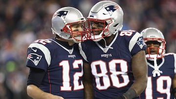 Tom Brady descifra a la defensiva de los Ravens