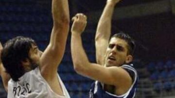 <B>JUNTOS</B> El base serbio se reencontrará en el Barça con Basile y Savic.