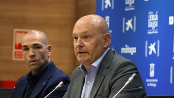 Pepe Mel y Manolo Gaspar, durante la presentaci¨®n oficial del t¨¦cnico.