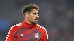 Javi Martinez in the dark over Spain squad omission