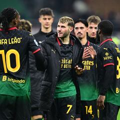 Medios italianos elogian a Santiago Giménez tras su gol