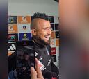 “Le faltan algunos títulos”: Vidal recibe un regalo en el Monumental y su reacción sorprende