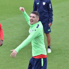 Sancet asume su nuevo rol mientras esquiva la pubalgia