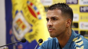 Jonathan Viera, jugador de la UD Las Palmas, comparece en la rueda de prensa previa al partido contra el CD Tenerife de LaLiga SmartBank.