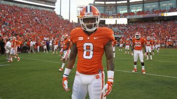 Darius Robinson, con la vestimenta de Clemson.