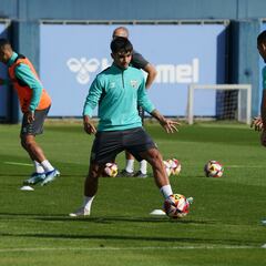 Más competencia en los extremos para Pellicer